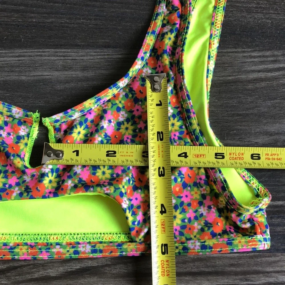 Frankie’s Bikinis Cole Cutout Bikini Top Multicolor Floral
